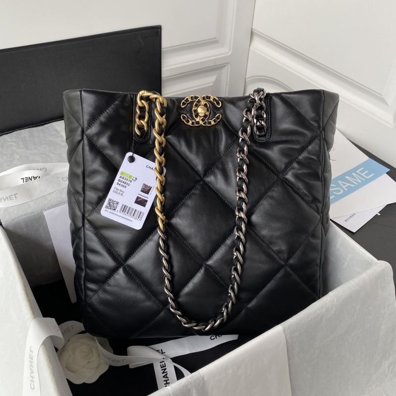 Ch*el shopping bags